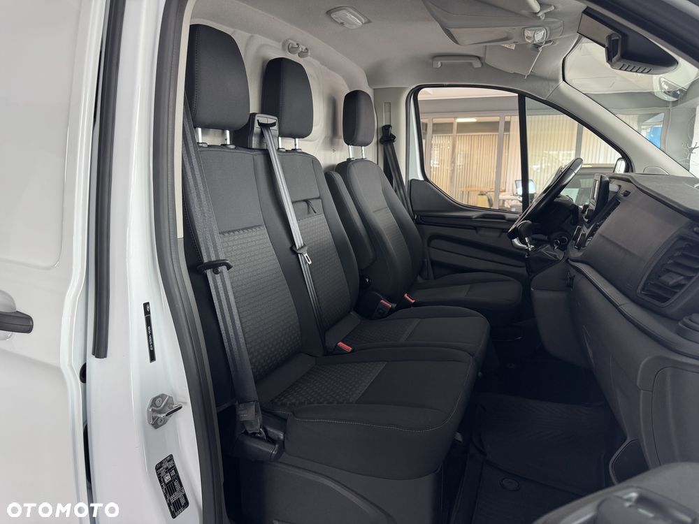 Ford Transit Custom - 28