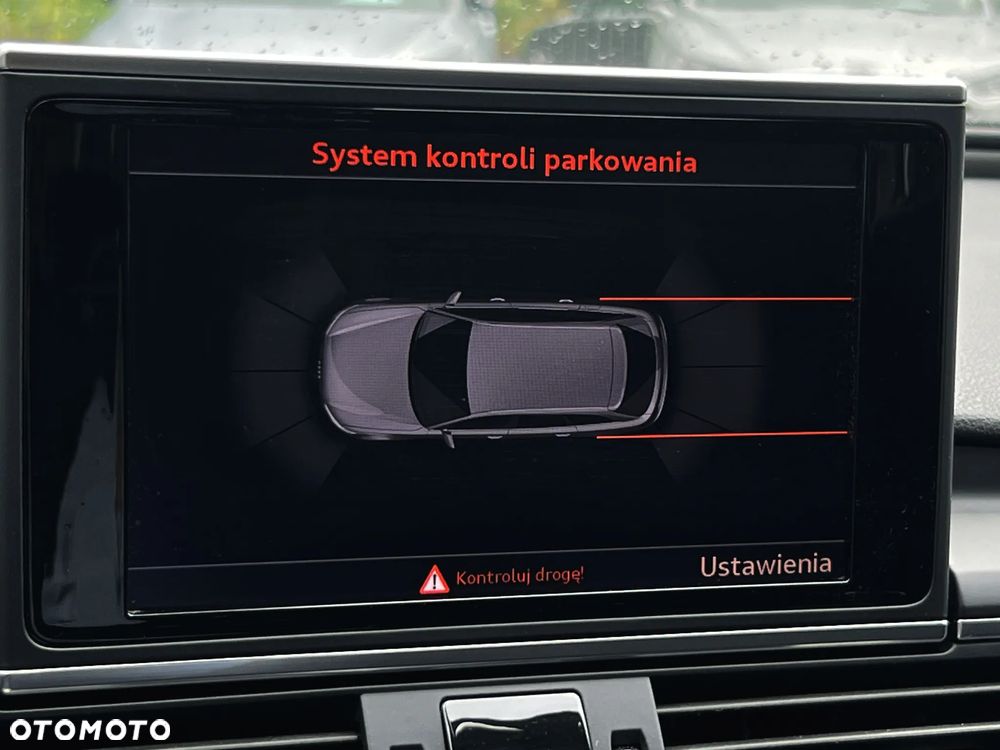 Audi A6 Avant 2.0 TDI Ultra DPF S tronic - 25