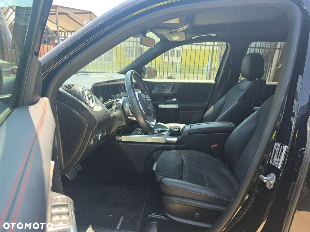 Mercedes-Benz GLB 250 4Matic 8G-DCT AMG Line - 6