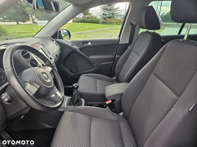 Volkswagen Tiguan - 22