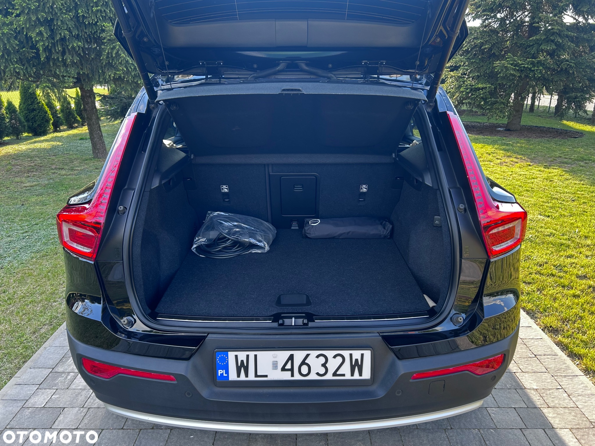 Volvo XC 40 T4 Plug-In Hybrid Plus Dark - 13