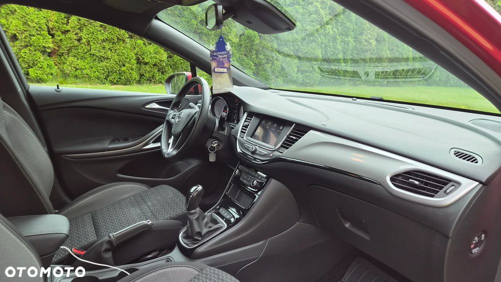 Opel Astra 1.2 T Elegance S&S - 8