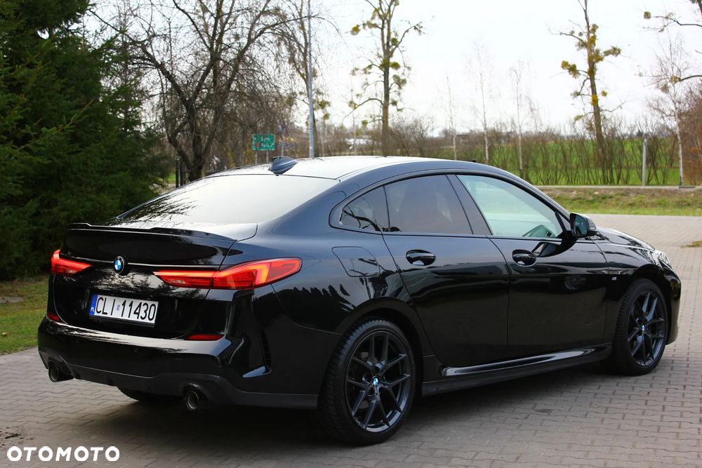 BMW Seria 2 218d M Sport sport - 20
