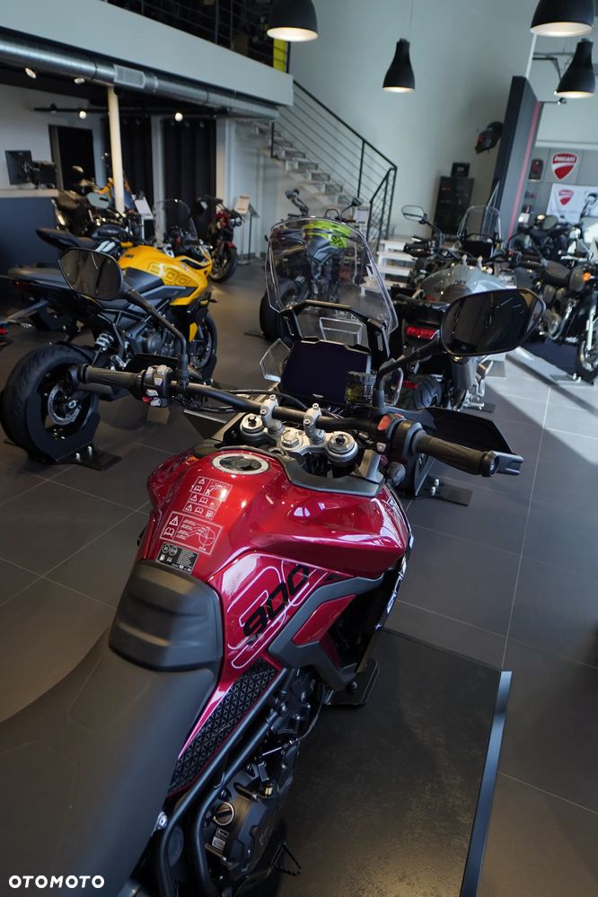 Triumph Tiger - 2