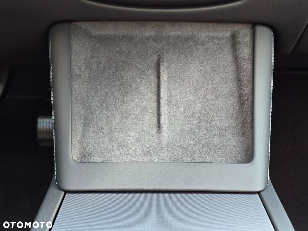 Tesla Model 3 Long Range AWD Premium - 19
