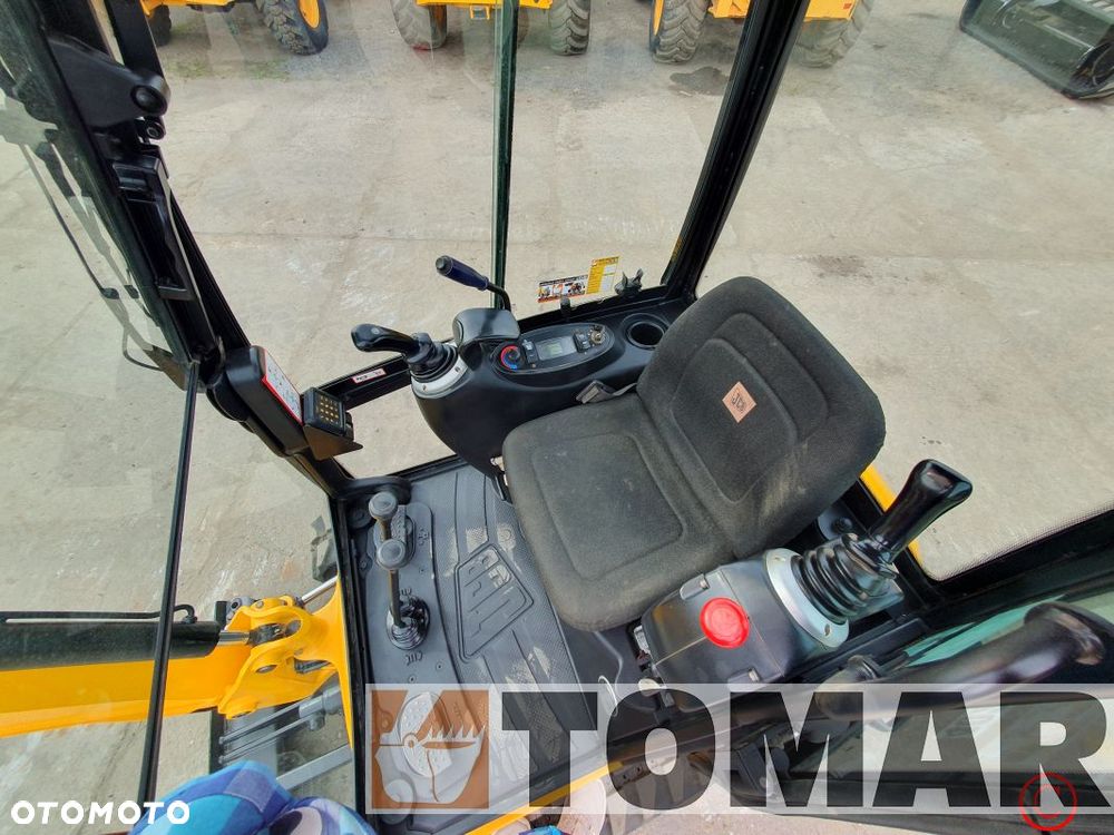 JCB 8018 - 20