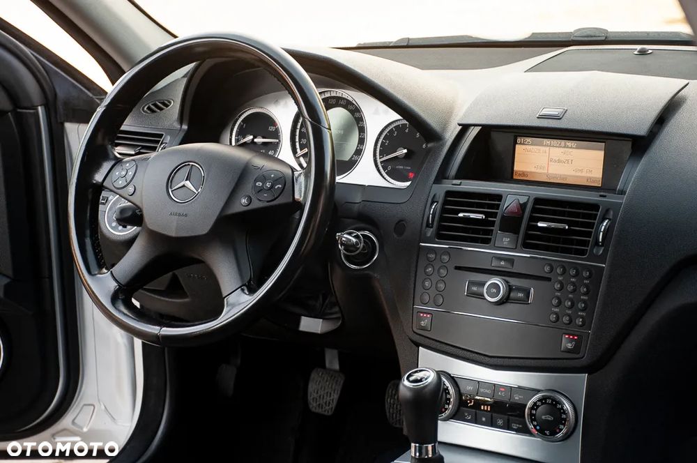 Mercedes-Benz Klasa C - 21
