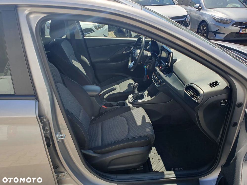 Hyundai i30 1.0 T-GDI Modern - 27