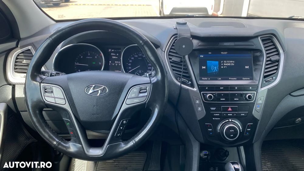 Hyundai Santa Fe - 8