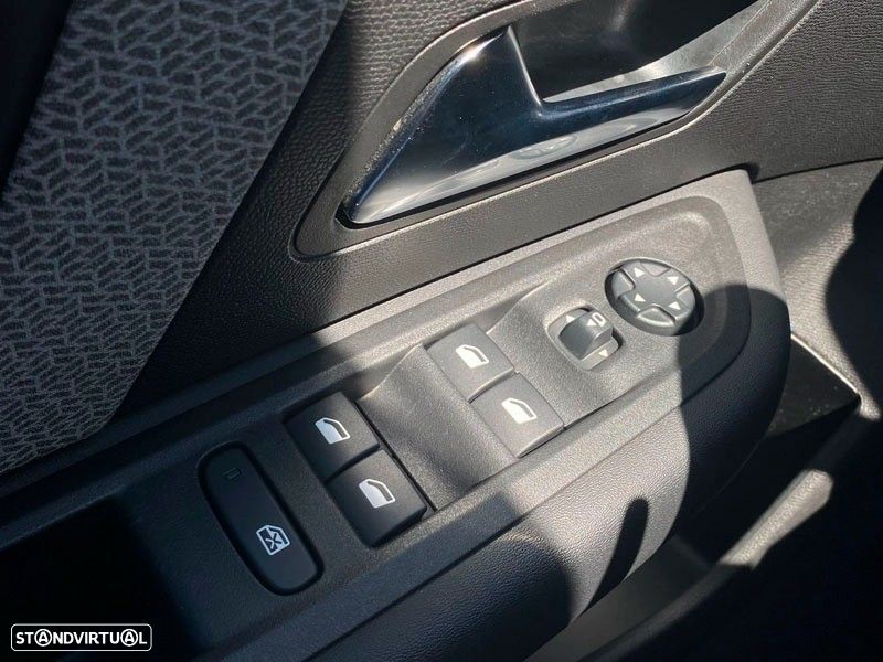 Citroën C4 1.2 PureTech Plus - 13