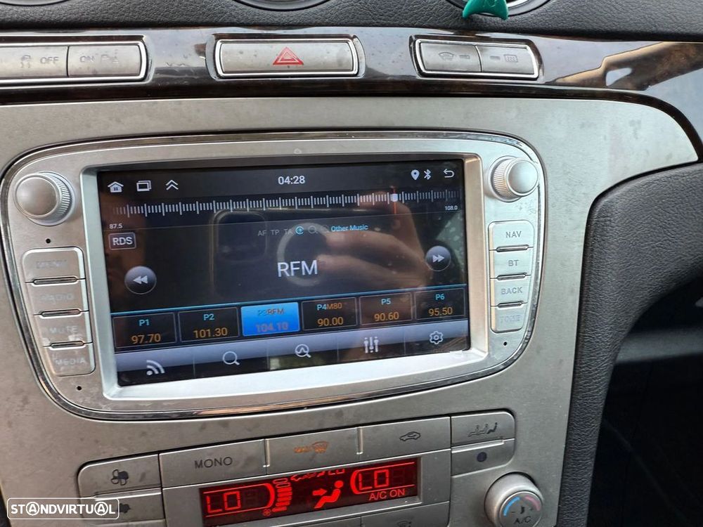 Ford Galaxy 1.8 TDCi Titanium - 25