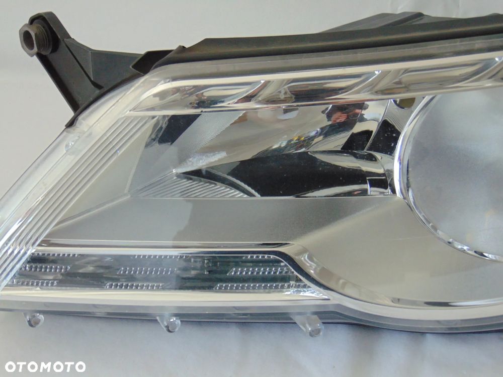EUROPA lampa przednia przód lewa 5N1941031AB VW Volkswagen Tiguan I 07-11r - 4