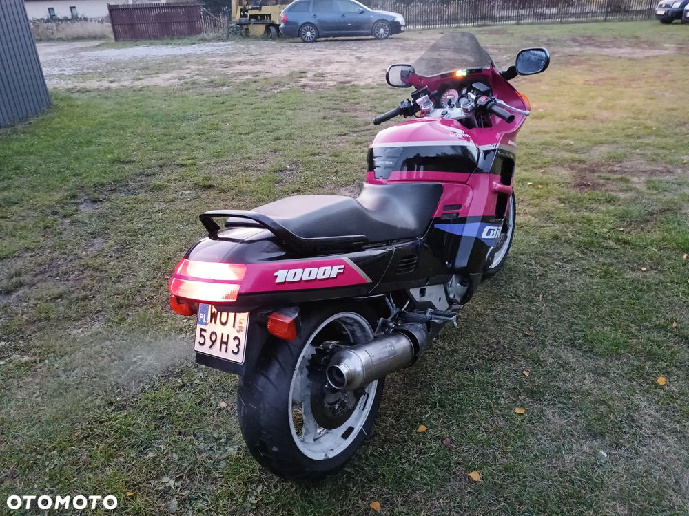 Honda CBR - 4