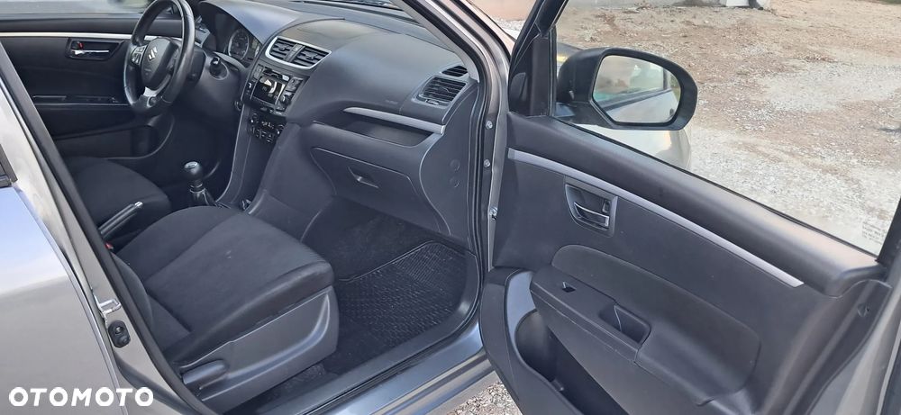 Suzuki Swift - 23