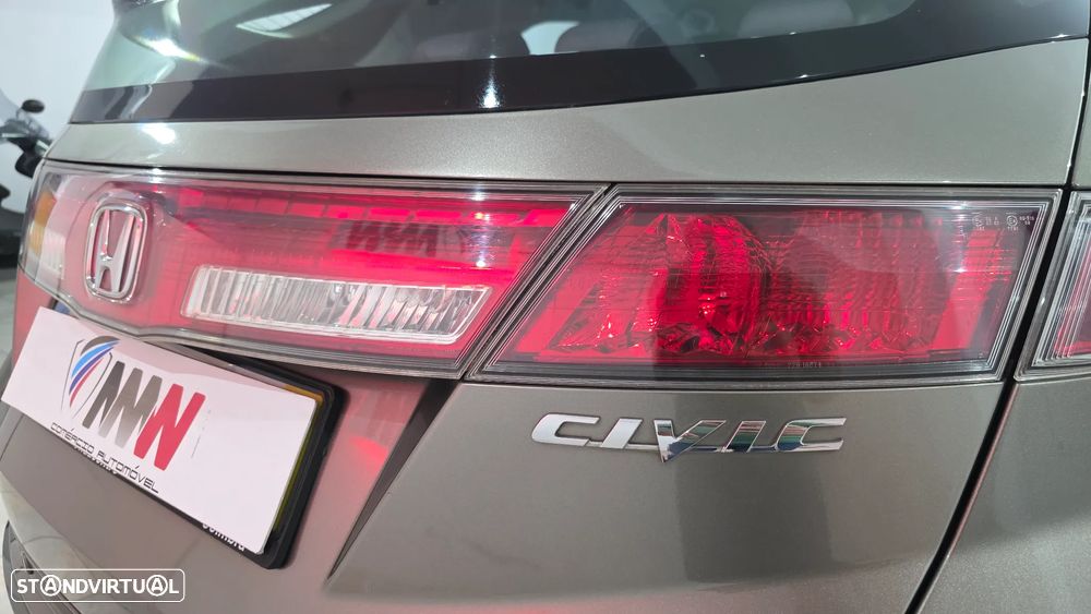 Honda Civic 1.4 i-VTEC Sport Edition - 10