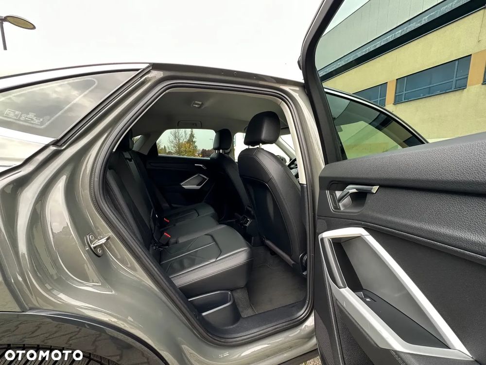 Audi Q3 Sportback 35 TDI S tronic - 21