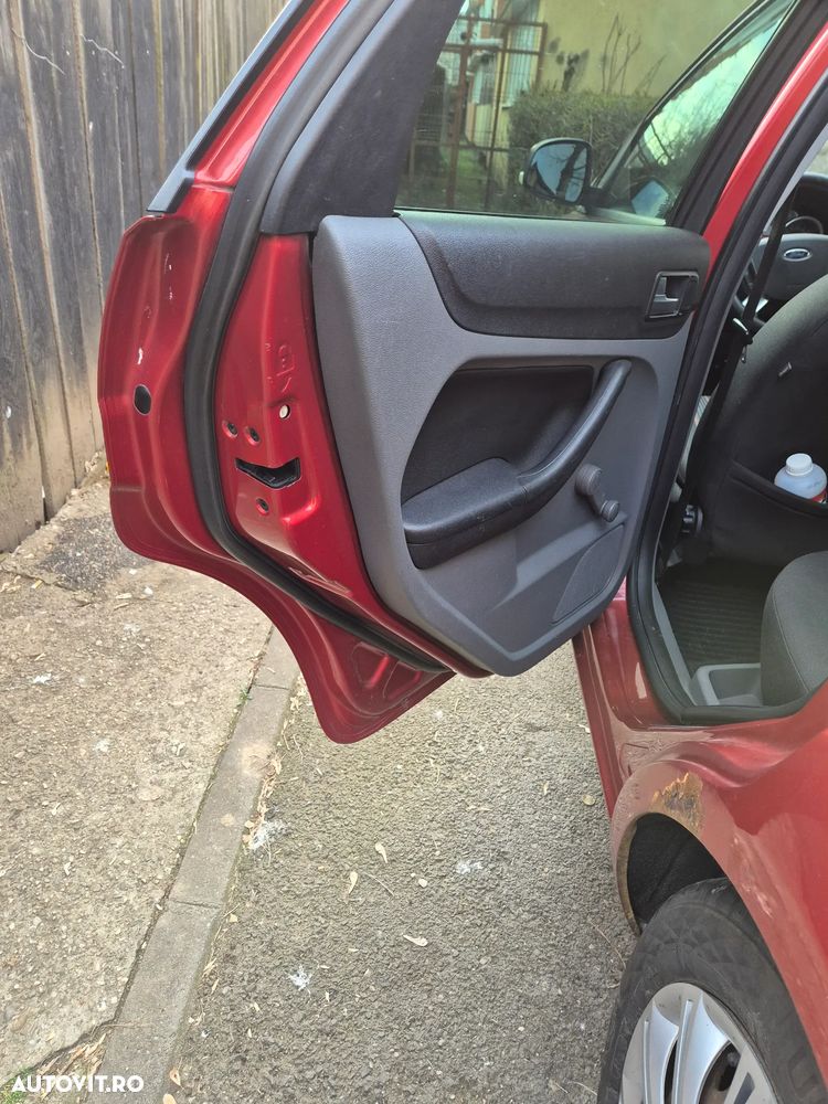 Ford Focus 1.8 TDCi Trend - 16