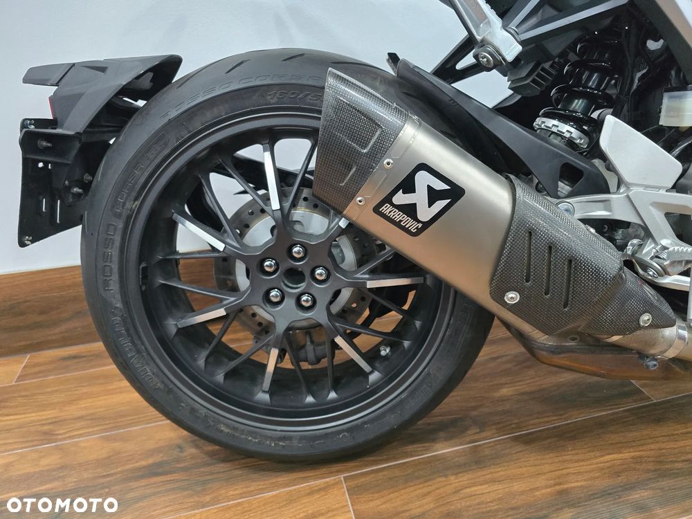 Honda CB - 22