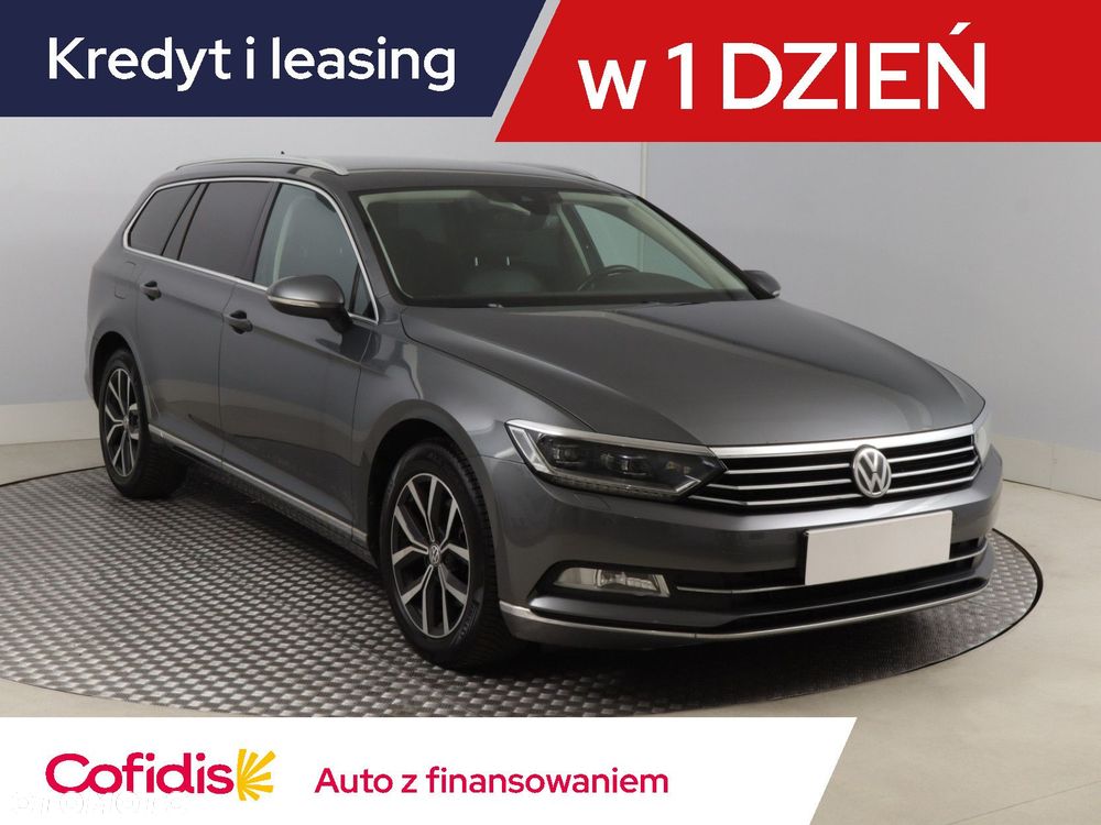 Volkswagen Passat Variant - 2