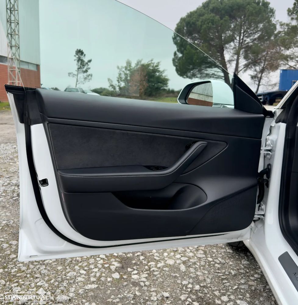 Tesla Model 3 Standard Range Plus RWD - 9