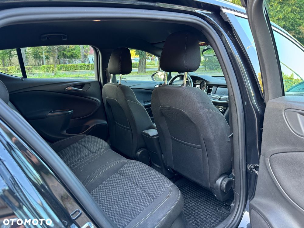 Opel Astra V 1.4 T Dynamic - 18