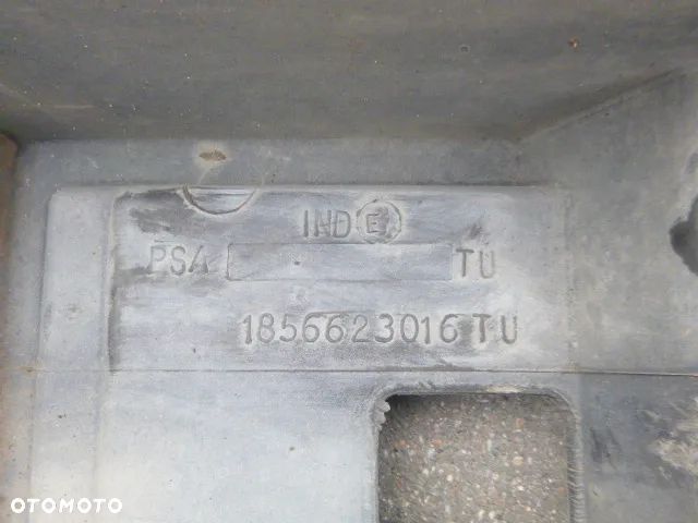 PAS PRZEDNI WZMOCNIENIE CZOŁOWE CITROEN C2 1.1 - 7