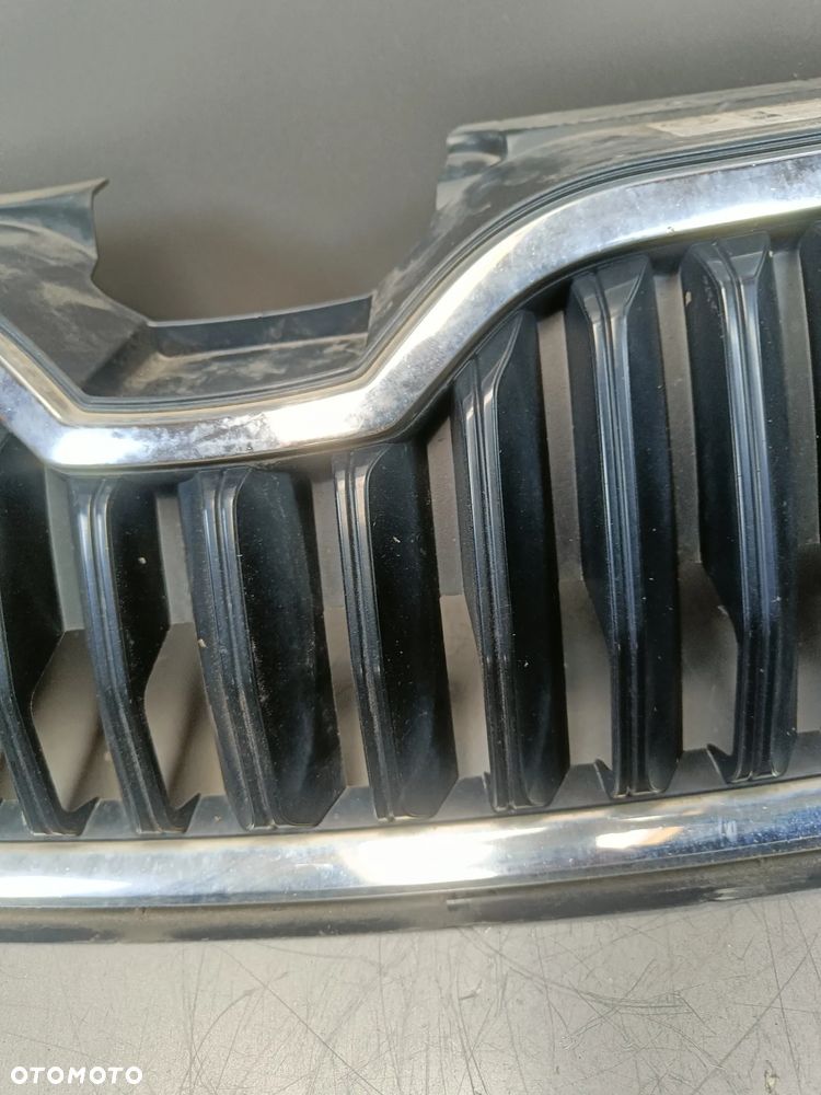 Grill Skoda Octavia 3 III Atrapa Chłodnicy Kratka 5E0853653 - 10