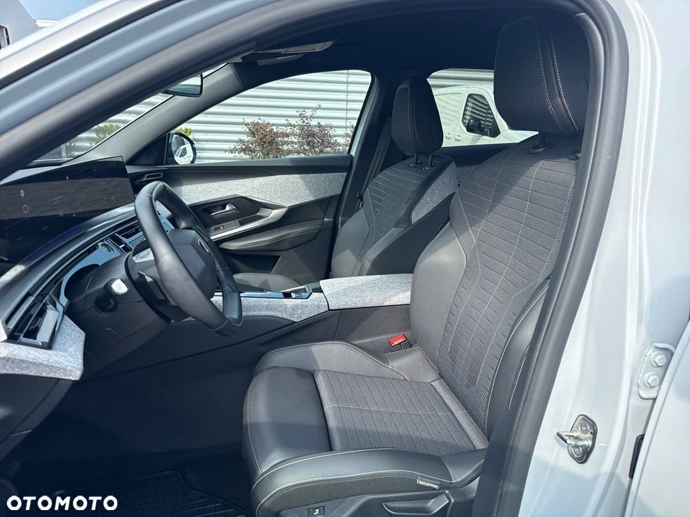 Peugeot 3008 1.2 PureTech mHEV Allure Pack S&S e-DCS6 - 10