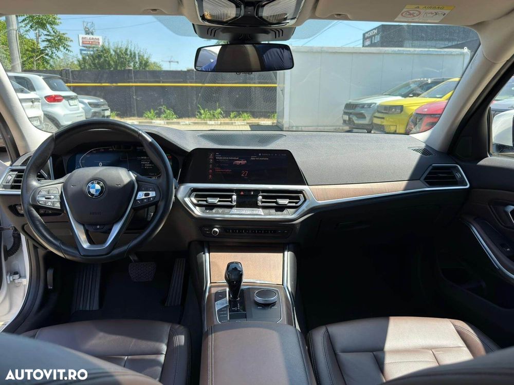 BMW Seria 3 320d xDrive AT MHEV - 20