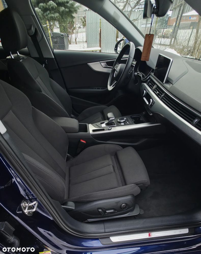 Audi A4 Avant 2.0 TDI Sport S tronic - 19