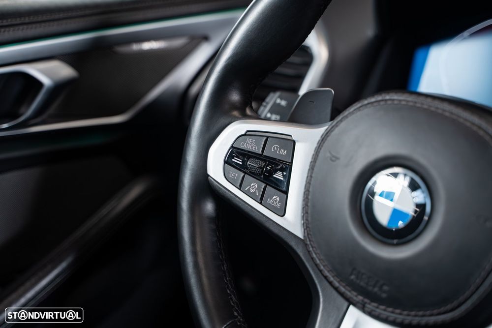 BMW 840 Gran Coupé d xDrive Pack M - 29