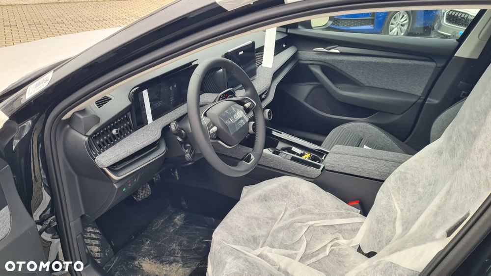 Skoda Superb 2.0 TSI Drive DSG - 9
