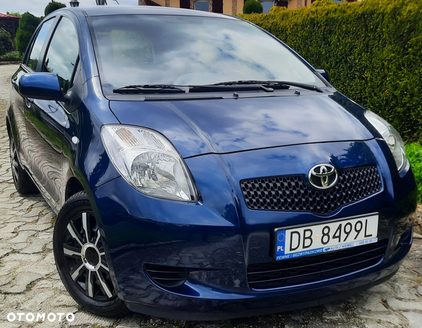 Toyota Yaris 1.3 VVT-i Sol