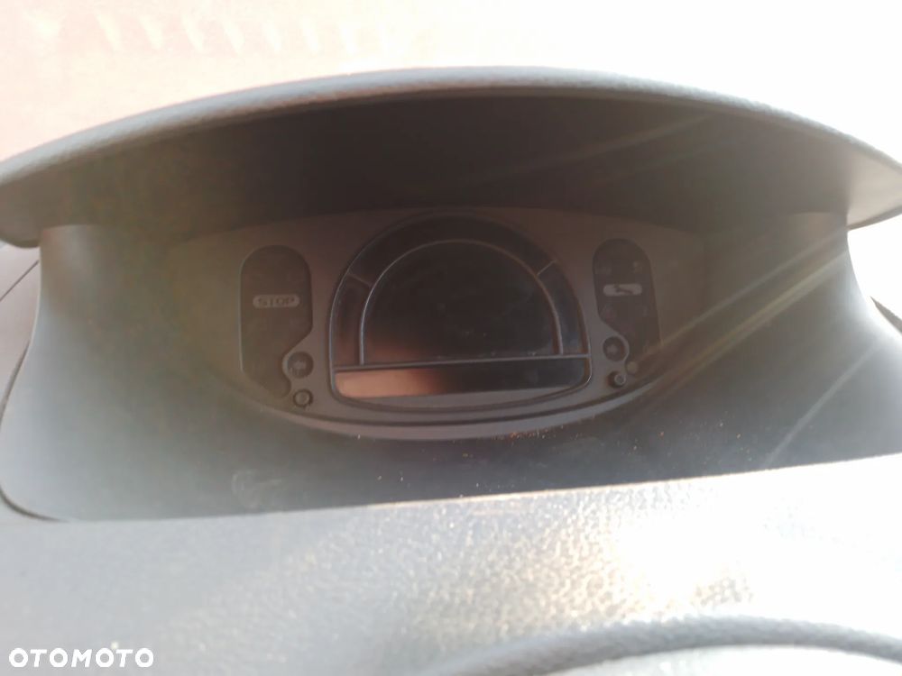 RENAULT MODUS 1.5Dci 08-12 LIFT RADIO (TEKND) - 2