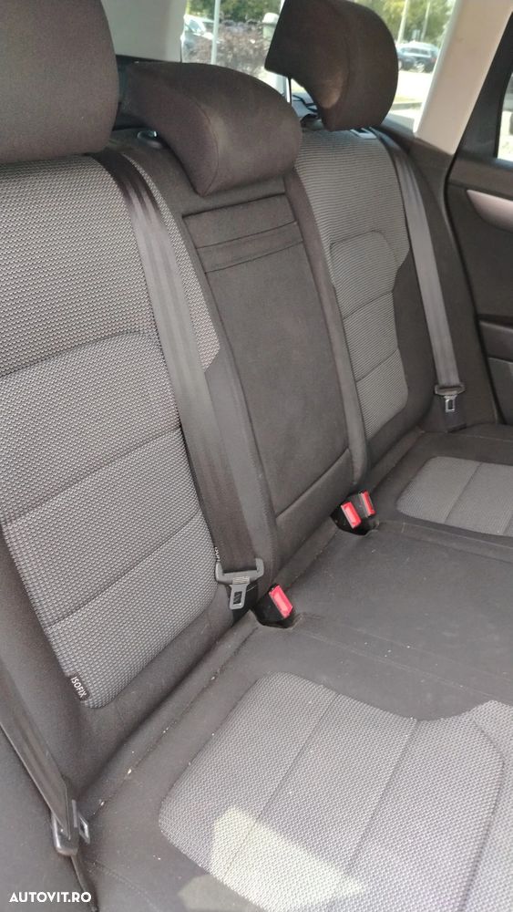 Volkswagen Passat 1.6 TDI BlueMotion - 10