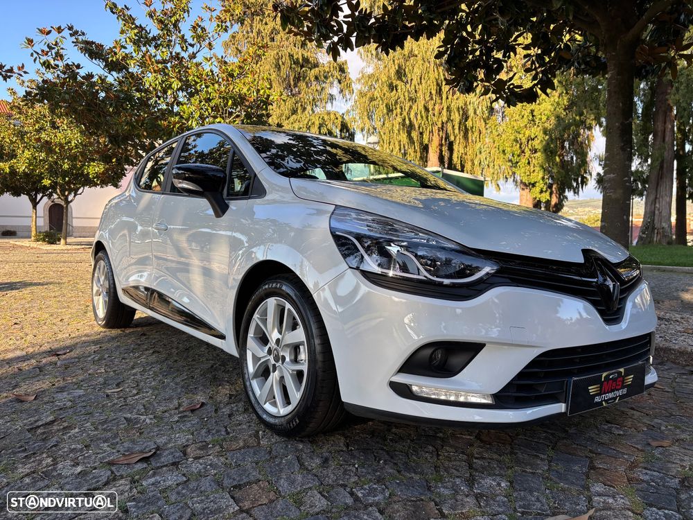 Renault Clio - 3