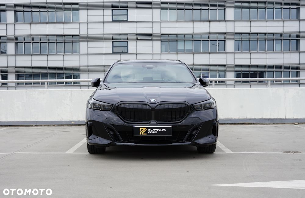 BMW Seria 5 520d xDrive mHEV - 2