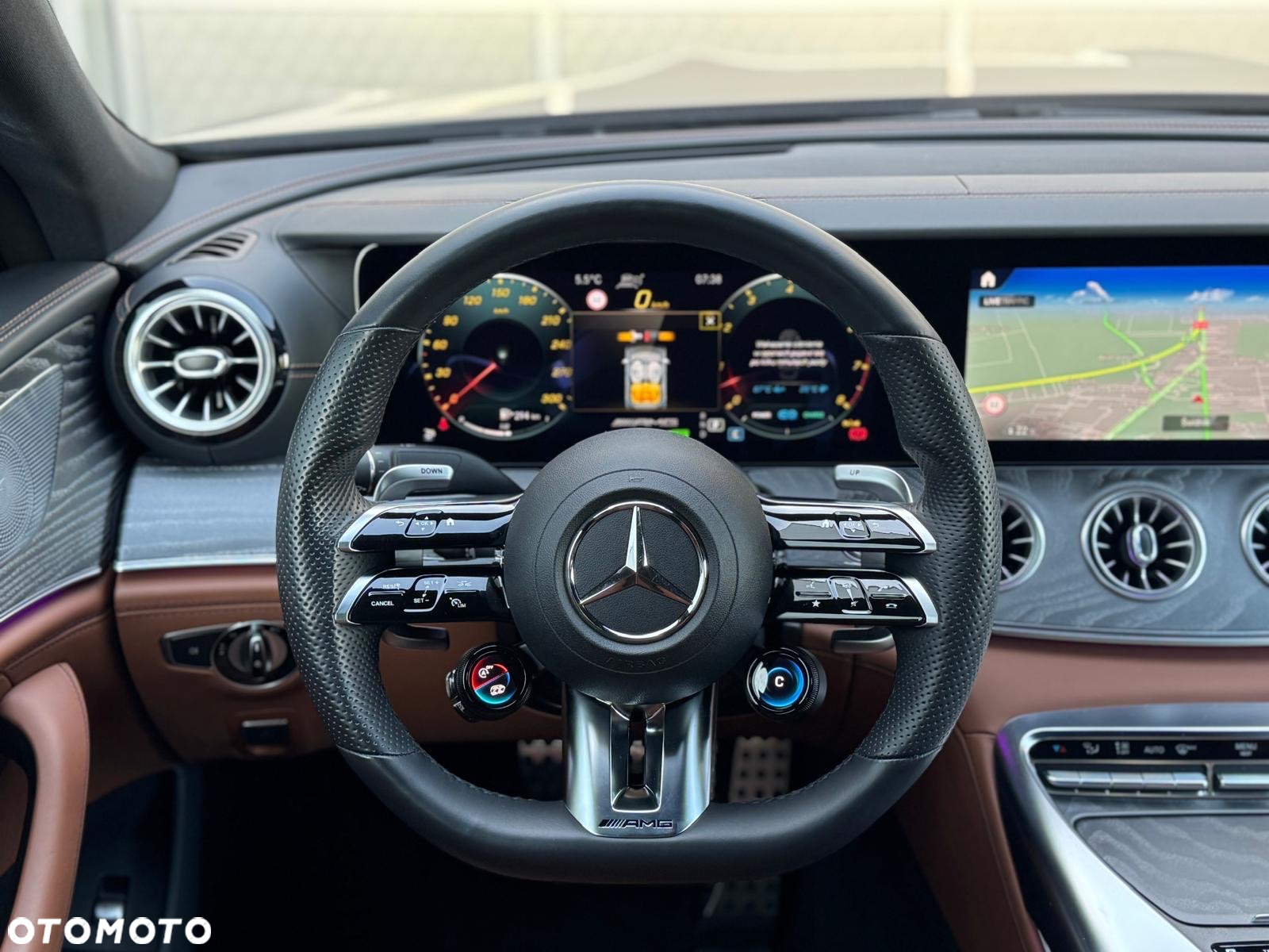 Mercedes-Benz AMG GT 43 4-Matic+ - 16