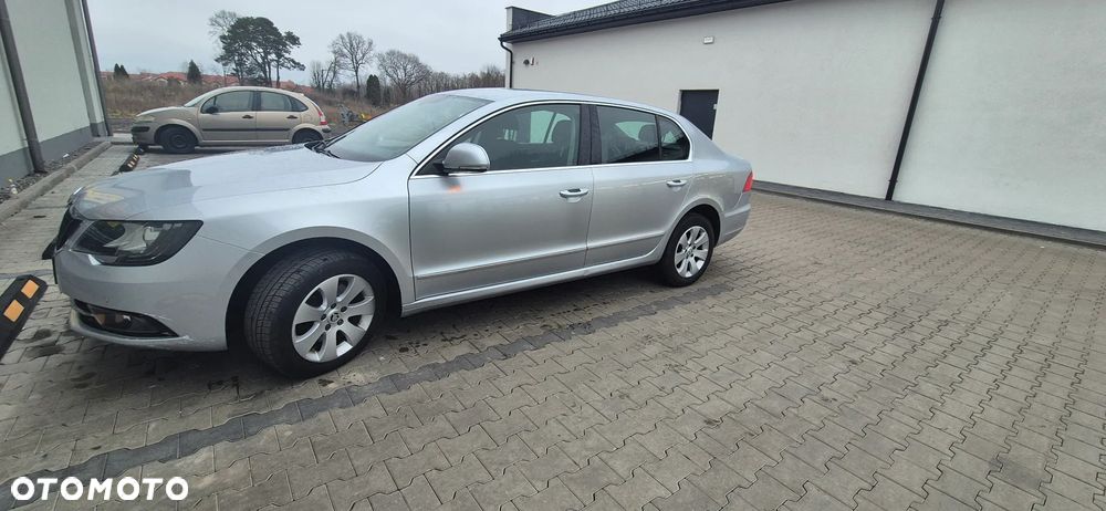 Skoda Superb 2.0 TDI Elegance - 19