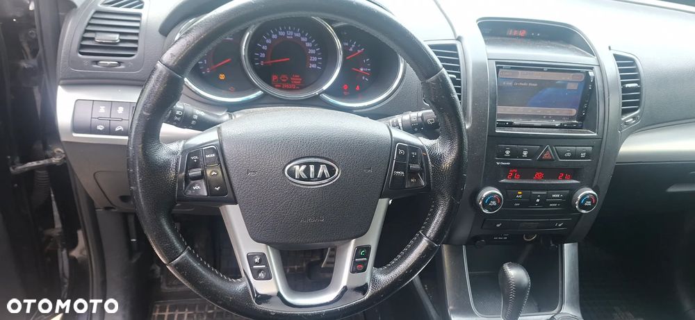 Kia Sorento 2.2 CRDI M 7os - 21