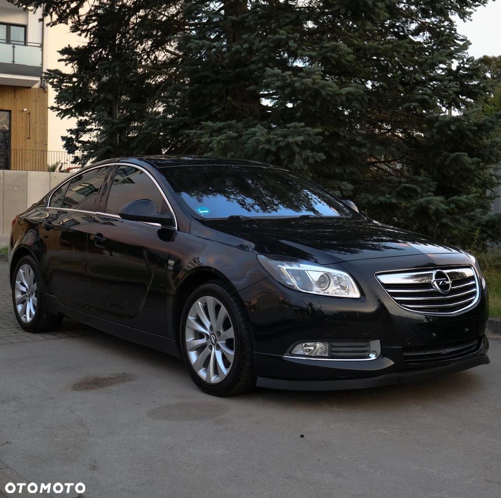 Opel Insignia - 1