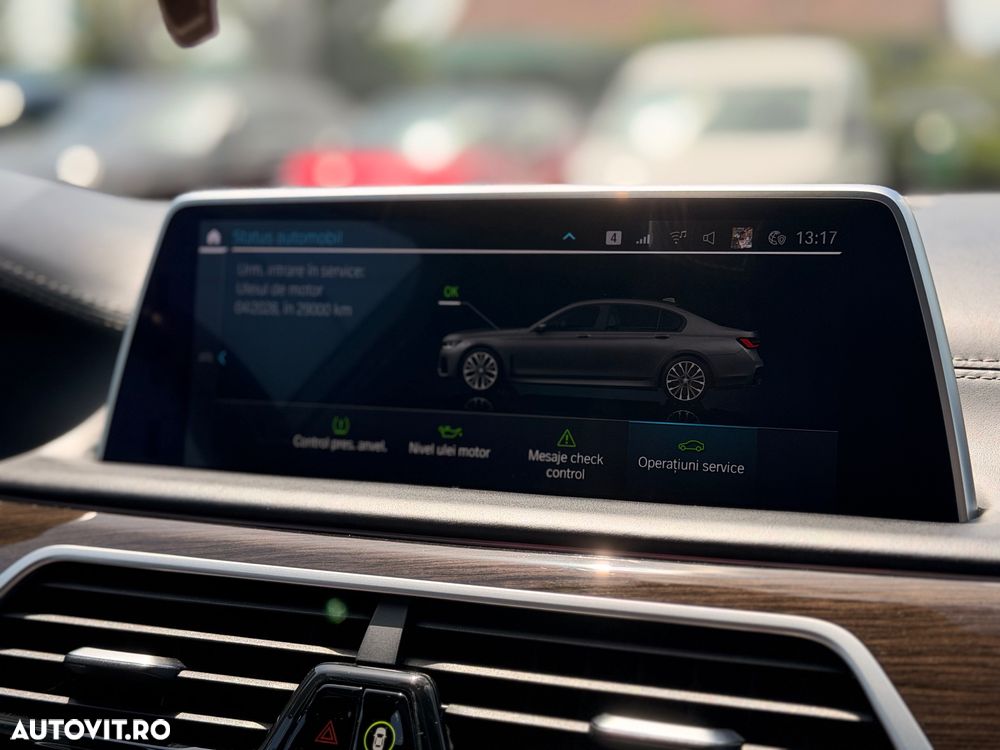 BMW Seria 7 745Le xDrive - 17
