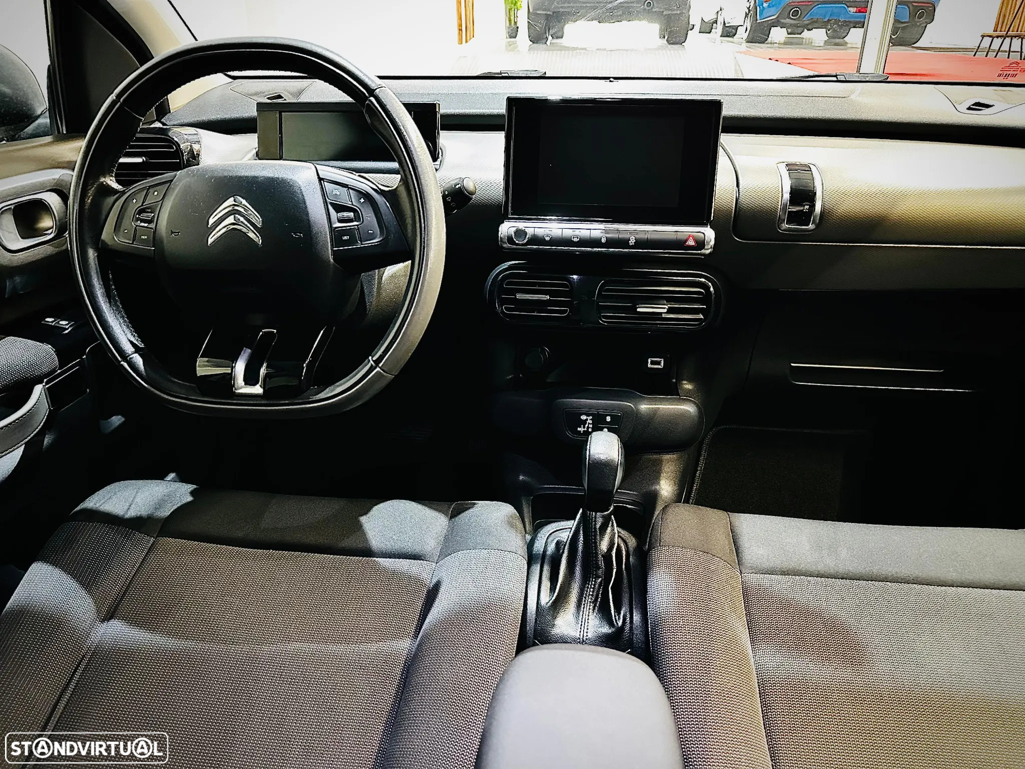 Citroën C4 Cactus 1.2 PureTech Shine EAT6 - 9