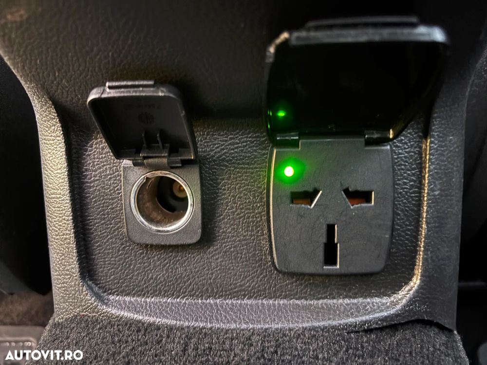 Ford Mondeo Vignale 2.0 TDCi Powershift AWD - 37