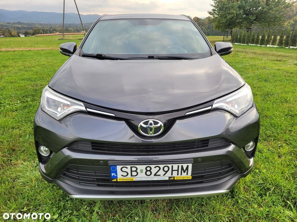 Toyota RAV4 - 2