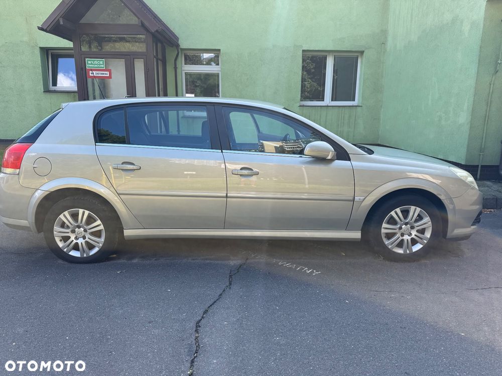 Opel Signum 2.2 Elegance - 2
