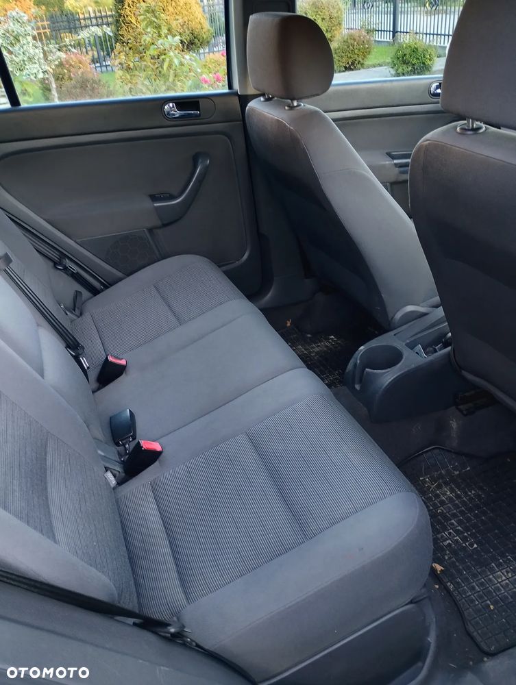 Volkswagen Golf 1.9 TDI Trendline - 5