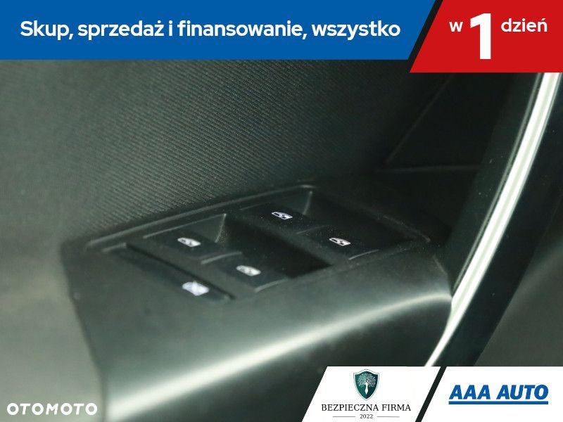Opel Insignia - 18