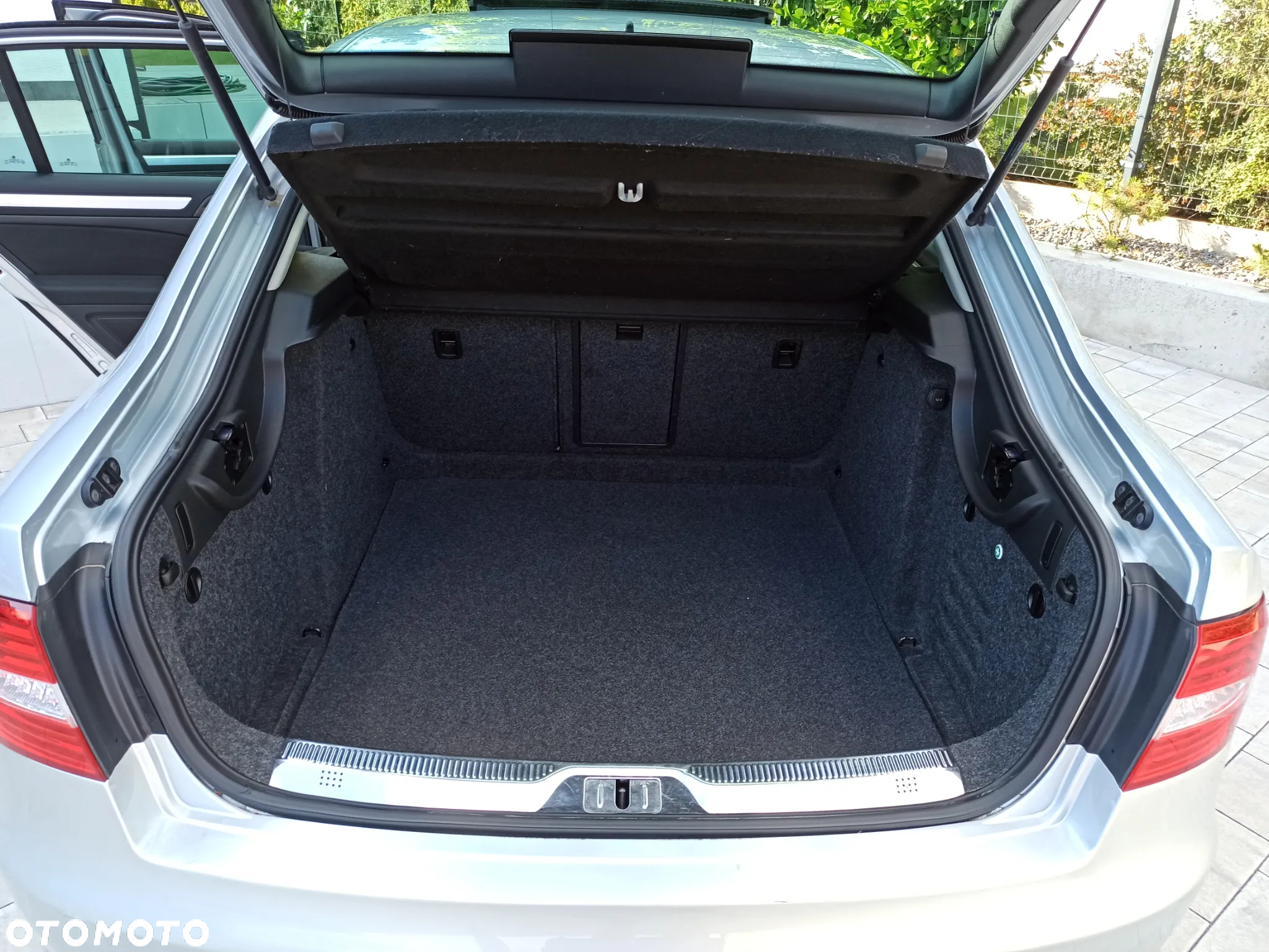 Skoda Superb 1.6 TDI Elegance - 8