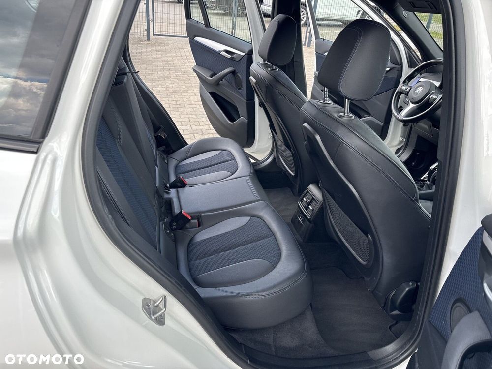 BMW X1 sDrive18i M Sport - 21